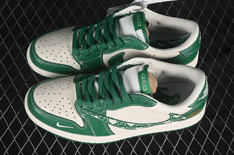 All categories Air Jordan Jordan series basketball shoes Air Jordan 1 Low High-end customized low-top sneakers Travis Scott x Fragment Design x Air Jordan 1 Low OG SP AJ1 Joe 1 Gucci joint green pattern low-top cultural casual sneakers LD2025-025